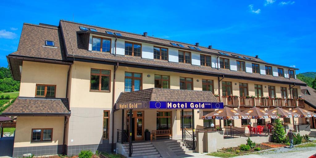 טרצ'ובה Hotel Gold מראה חיצוני תמונה